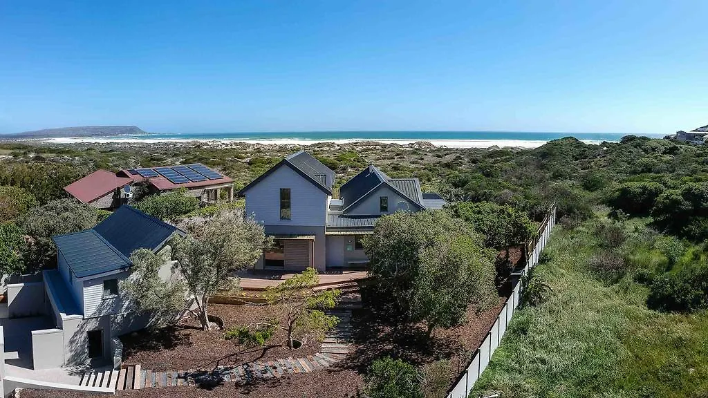 Willow Beach House - With Backup Power Noordhoek